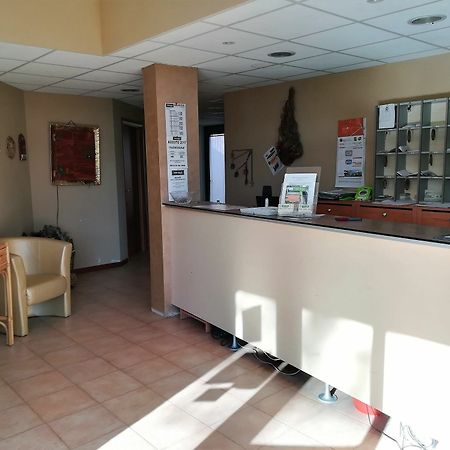 Sport Village La Badia コッレ・ヴァル・デルザ エクステリア 写真